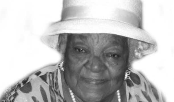 Gloria Maud Robinson (Mama  Gloria)