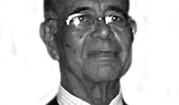 Dr.Seymour Thomas